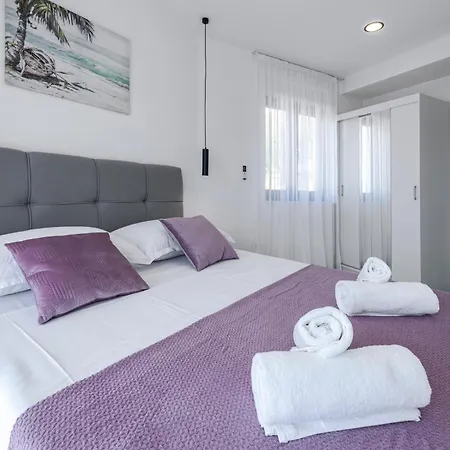 Apartment Sea Star